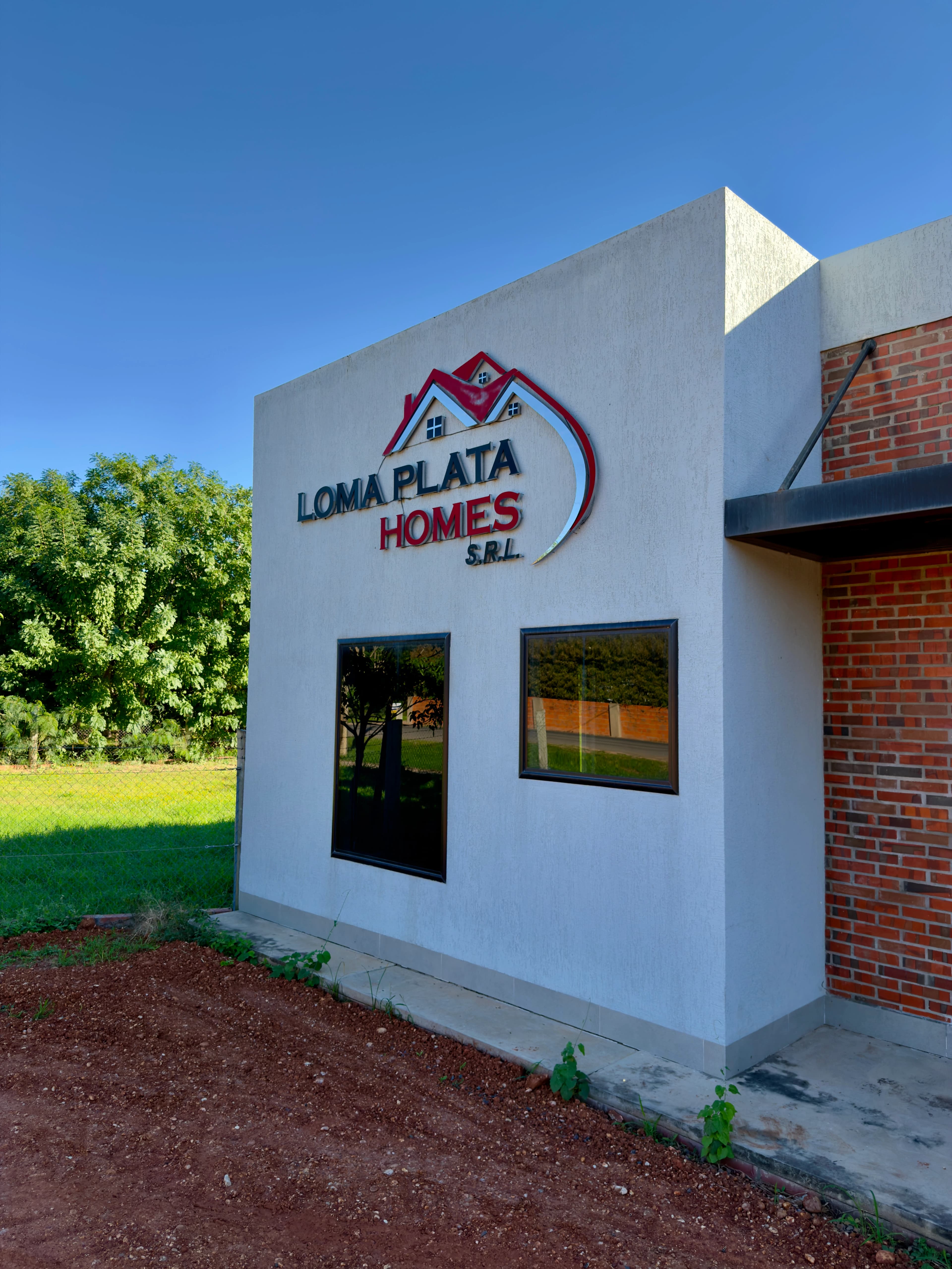Oficina de Loma Plata Homes