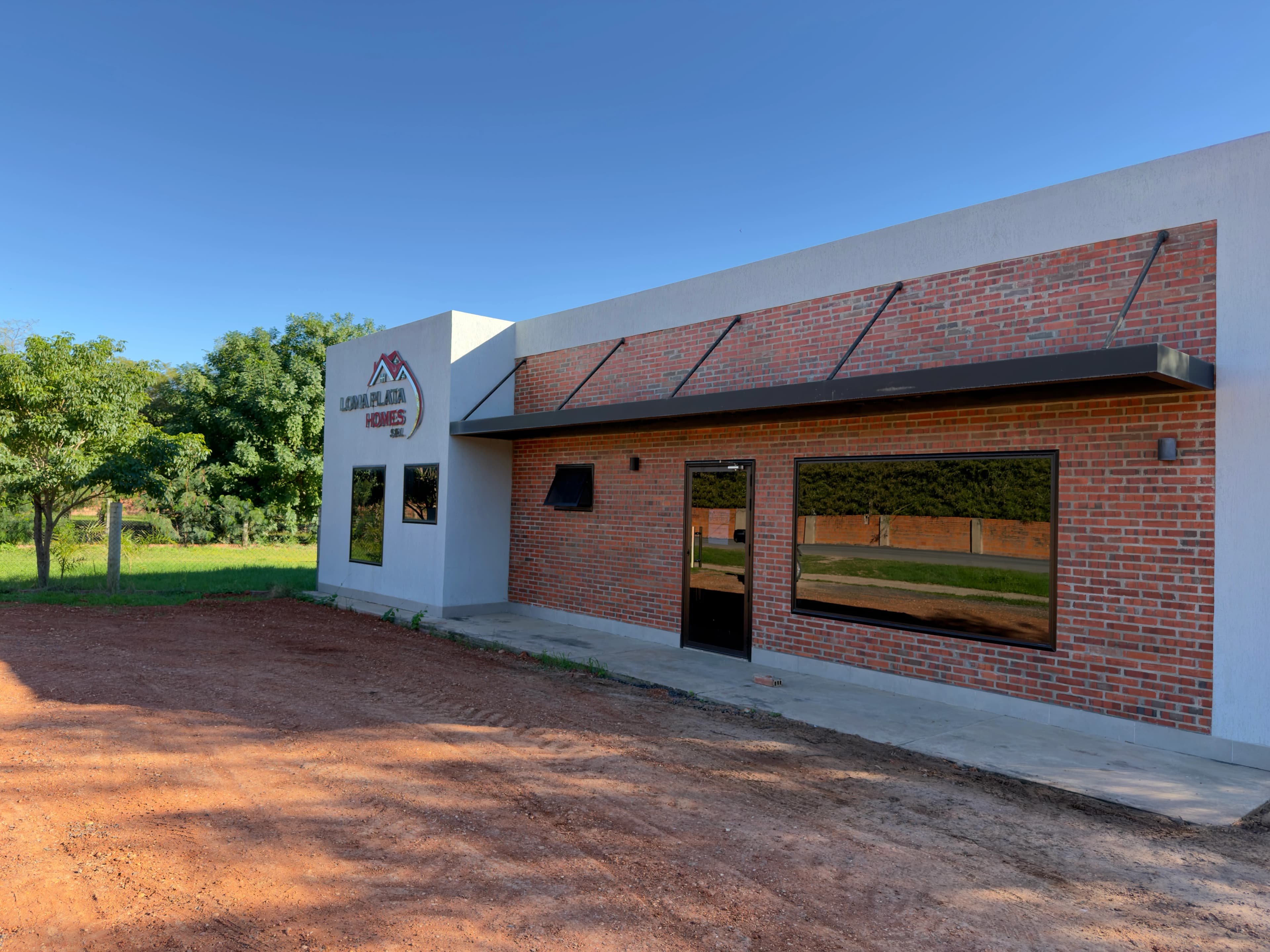 Oficina de Loma Plata Homes