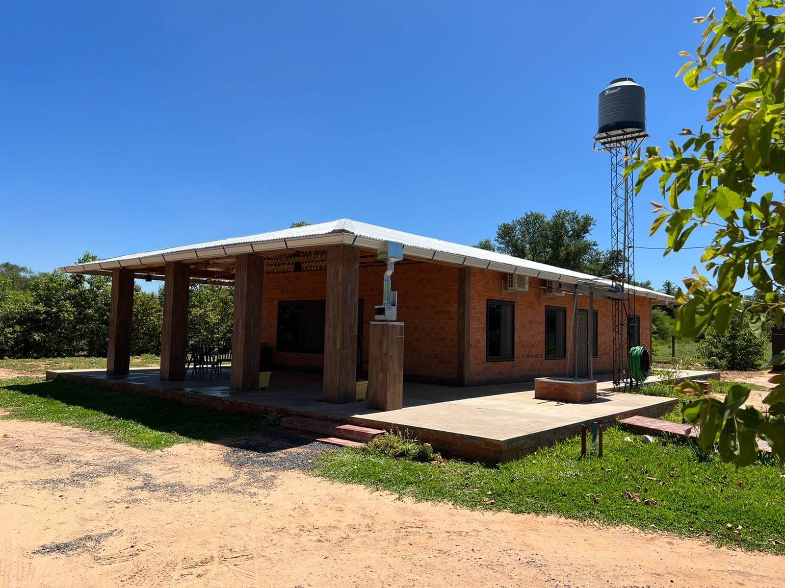 Casa 3 dorm. en venta en Reinland - Gs. 700.000.000