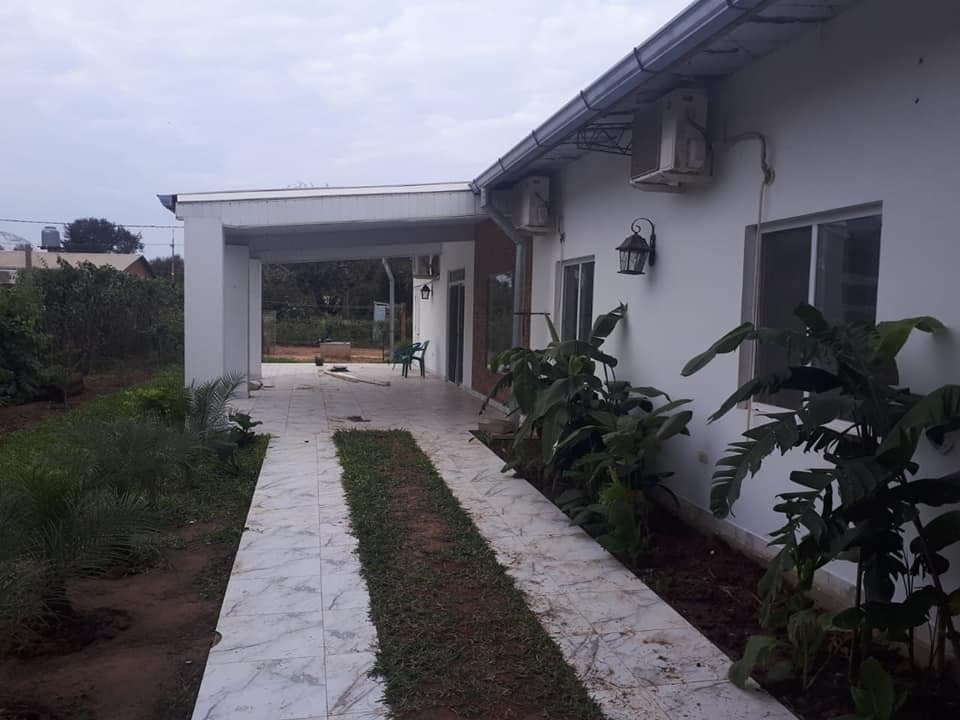 Casa 4 dorm. en alquiler en Loma Plata - Gs. 5.000.000/mes