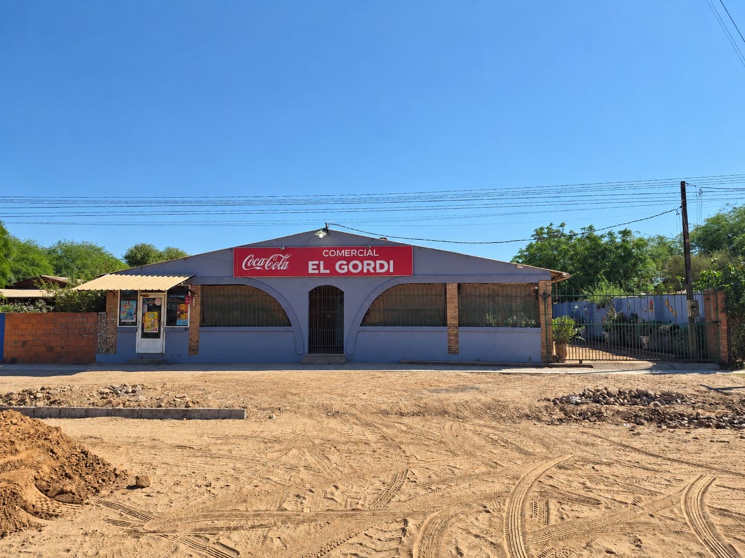 Local 4 dorm. en venta en Loma Plata - Gs. 860.000.000